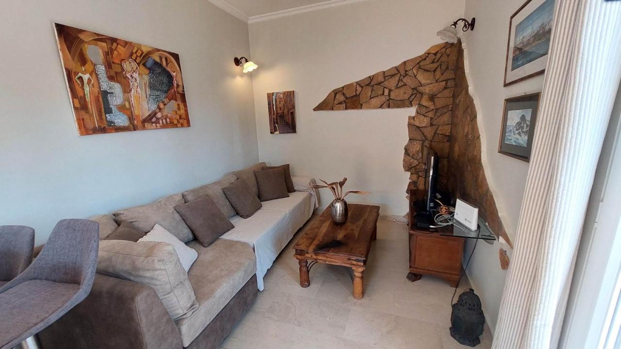 Alex Apartment بيراما المظهر الخارجي الصورة