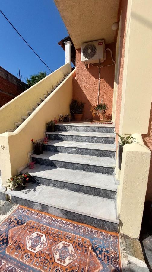 Alex Apartment بيراما المظهر الخارجي الصورة
